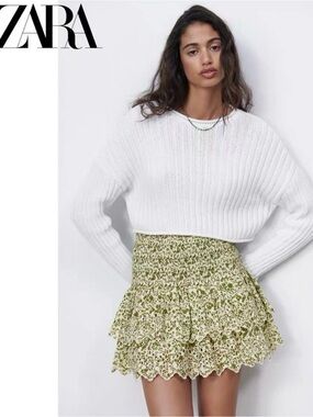 ZARA Cream and Green Floral Ruffled Mini Skirt